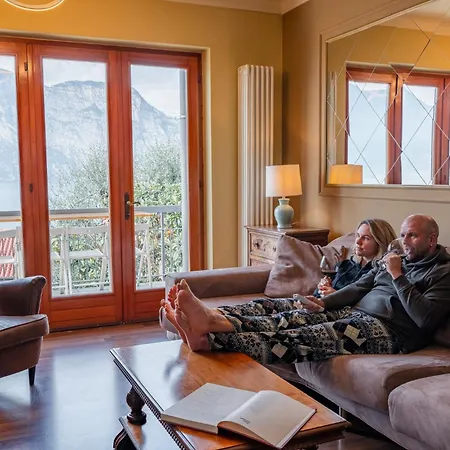 Bianca By Gardadoma Holiday home Brenzone sul Garda