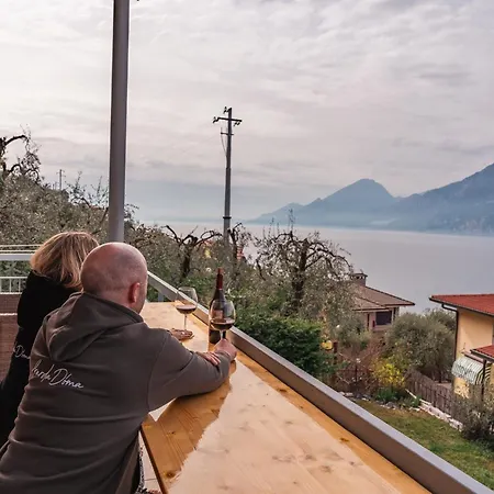 Casa vacanze Bianca By Gardadoma