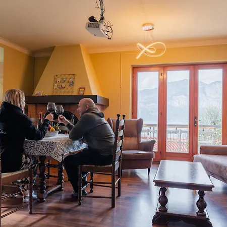 Bianca By Gardadoma Nyaraló